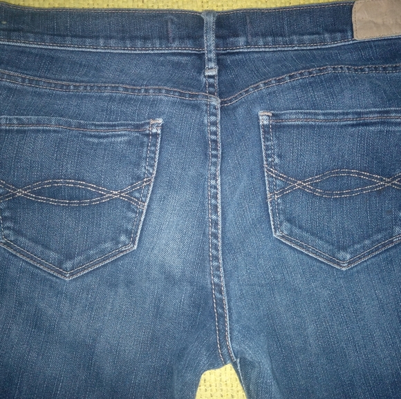 Abercrombie & Fitch jeans - Picture 2 of 3